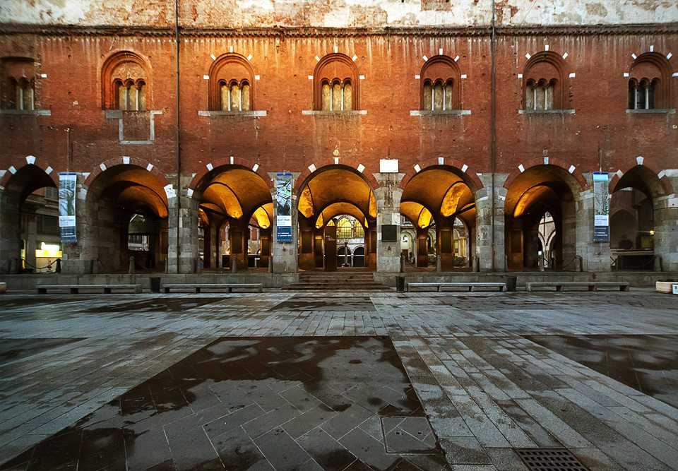 piazza mercanti Cosa vedere a Milano in un giorno