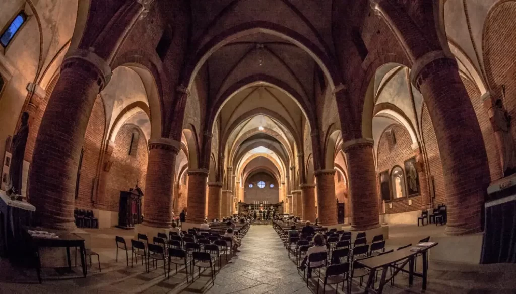 Morimondo - interno abbazia