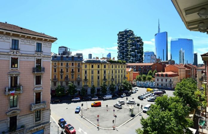 Urbanistica tattica: cambiano le piazze di Milano