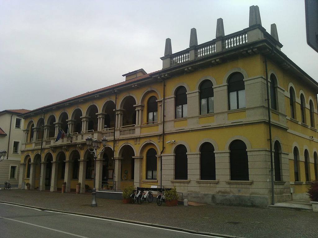 Santo Stefano Ticino - Palazzo Citterio. Foto di Skukifish