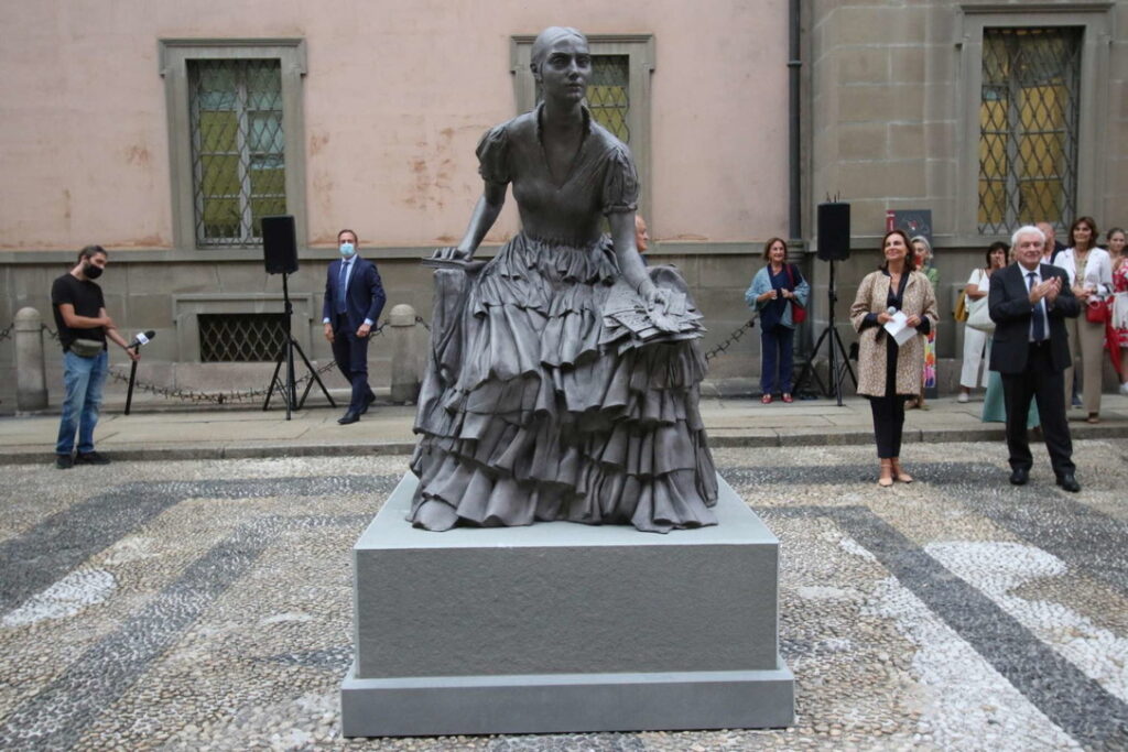 Cristina Trivulzio Belgiojoso, Storia Di Una Donna Milanese