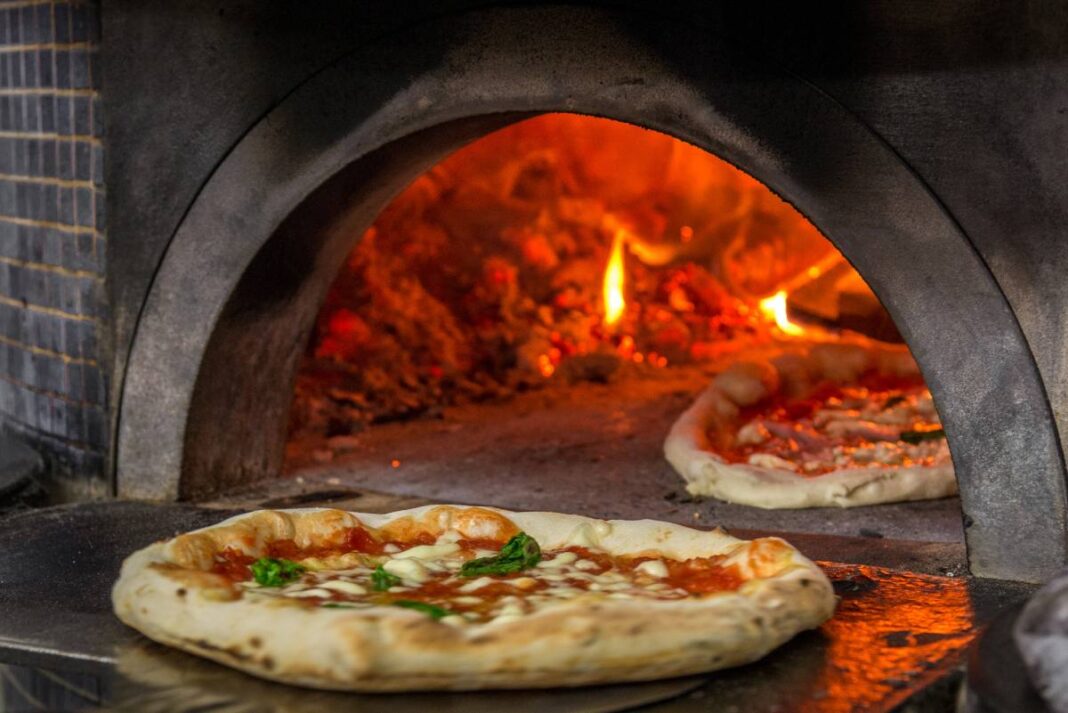 Quattro posti dove mangiare la pizza a Milano