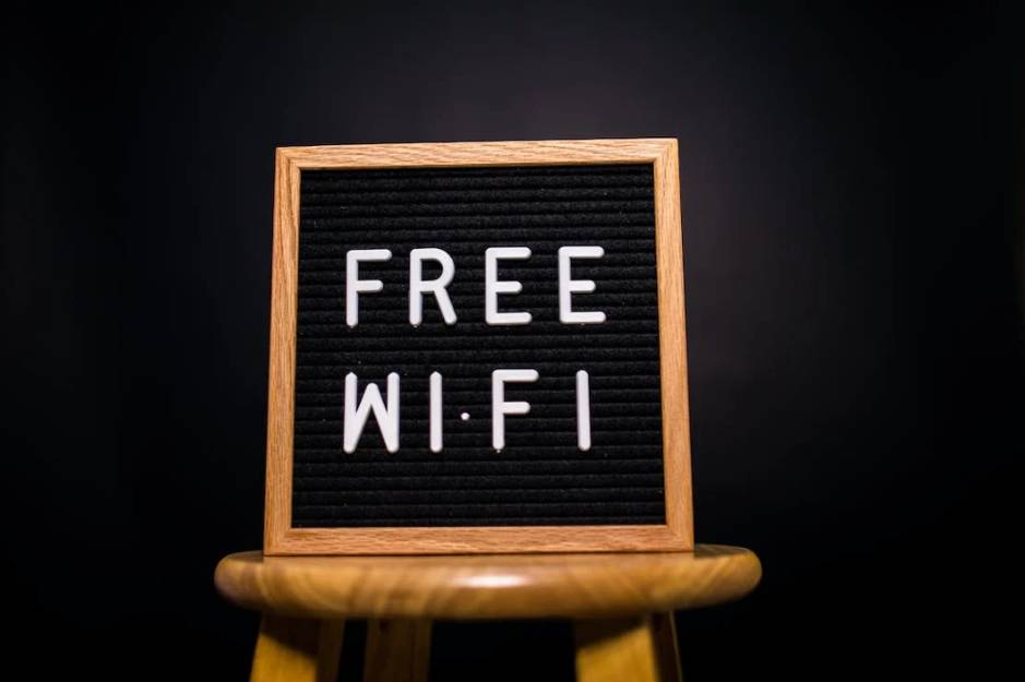 10 consigli utili per l’utilizzo del Wi-Fi pubblico a Milano