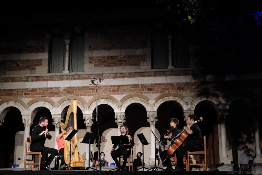 Festival Musicale sull'acqua - Chiostro di Piona. Ph. Camilla Mastaglio