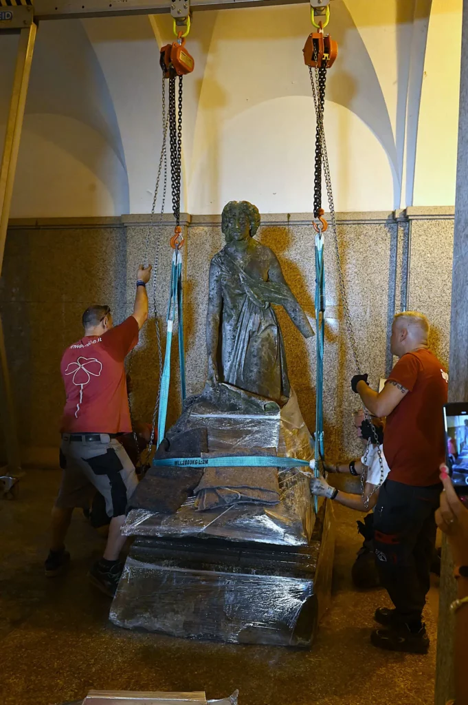 La “Libertà” di Vincenzo Vela torna al Monumentale di Milano: un capolavoro risorgimentale restituito alla città - foto comune di Milano